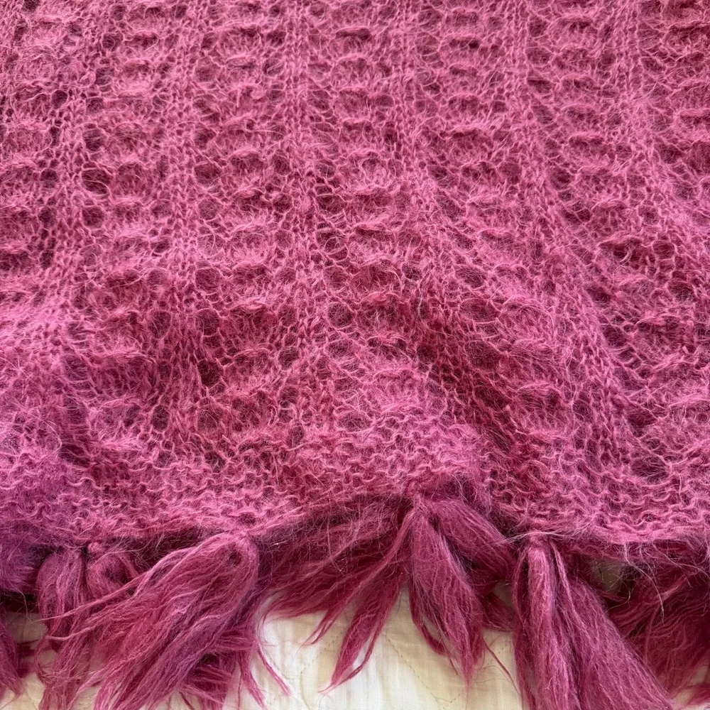 Vintage Mohair Lace Throw / Shawl – Raspberry Pink – Fringe Edges 60”x42”